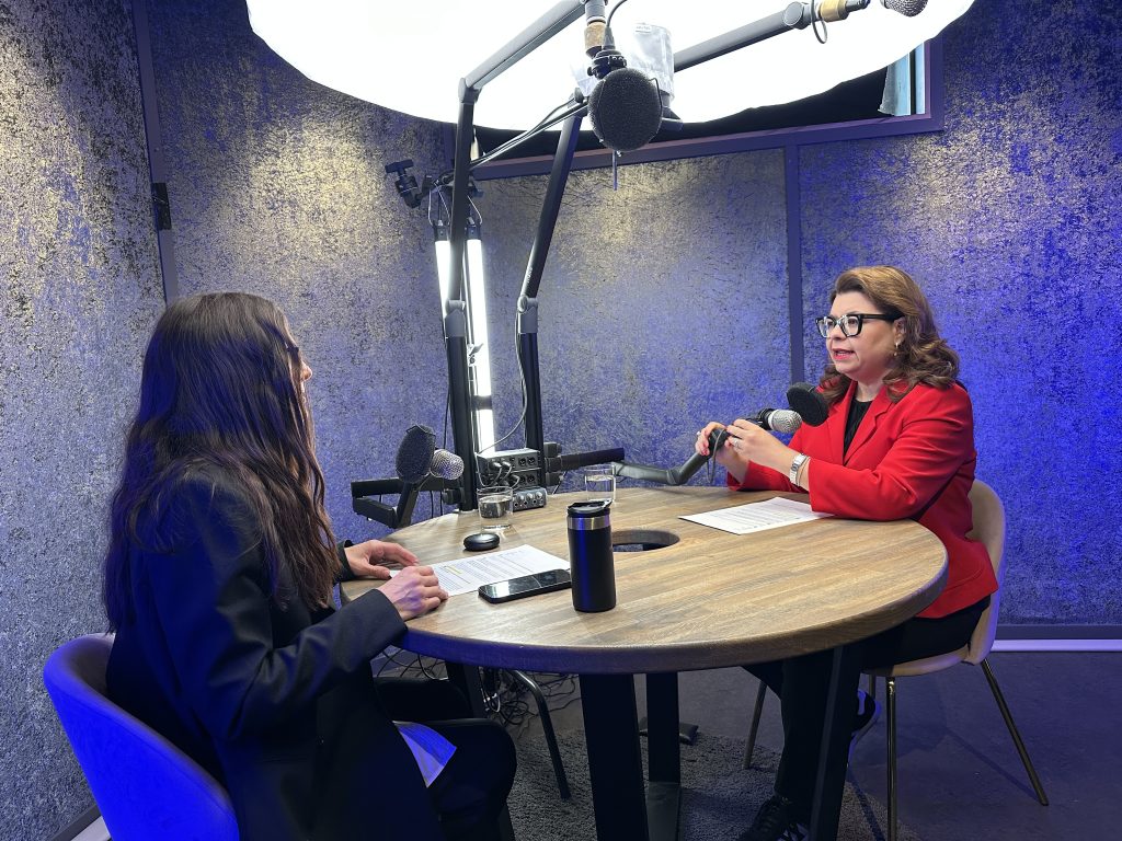 Edit Künstlicher, Påverkarna podcast